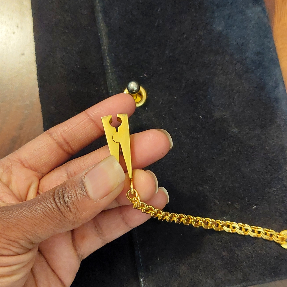 Vintage Black Shoulder Bag with Gold Chain Accent - Picture 6 of 11